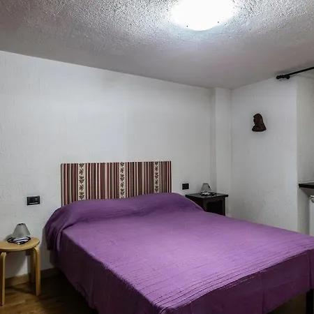 Altido Charming Apartment Located In The Quiet La Salle La Salle