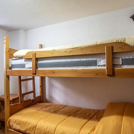 Apartmán Altido Charming Apartment Located In The Quiet La Salle La Salle